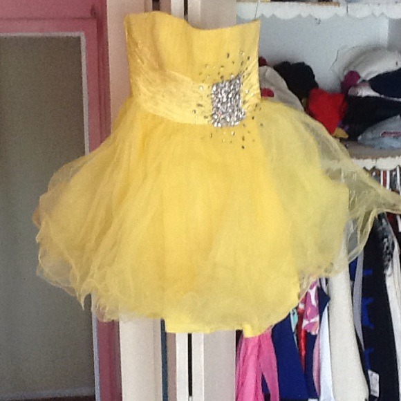 Bright (Canary) Yellow Prom/Formal Dress.