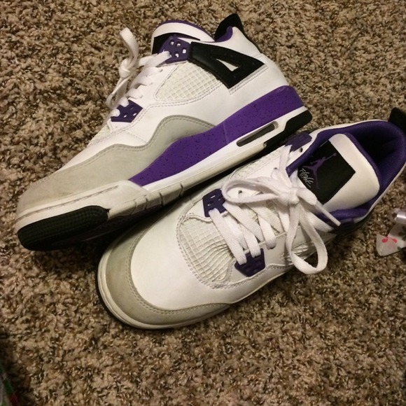 girl jordan 4s.