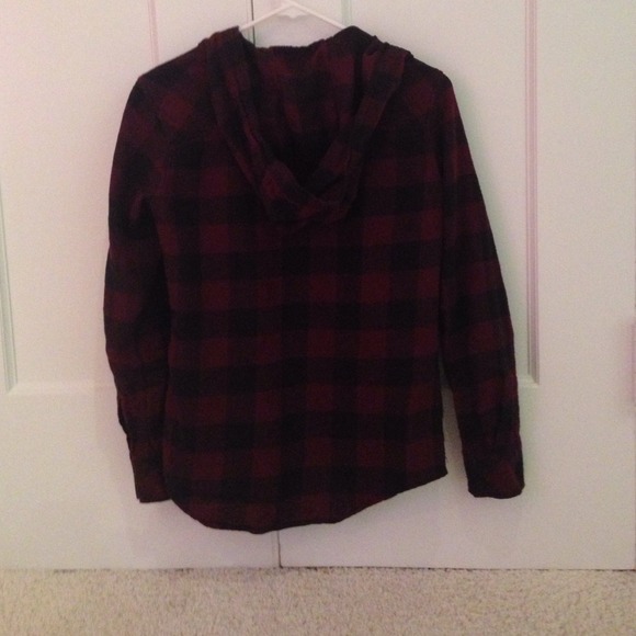 Maroon and black flannel - Picture 3 of 3