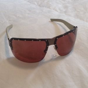 Gucci sun glasses authentic