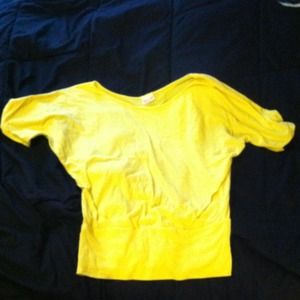 ❄️Yellow Shirt