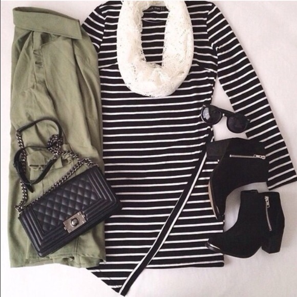 Dresses & Skirts - Striped asymmetrical dress SMALL