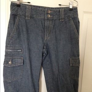 Banana Republic denim capris.