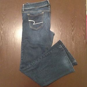 Women's dark wash jeans