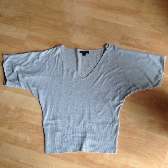 Lightweight dolman vneck sweater