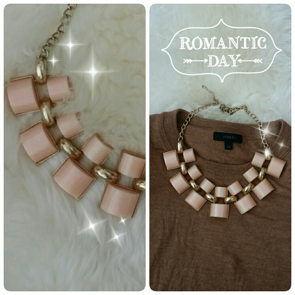 Peach and gold statement jewelery