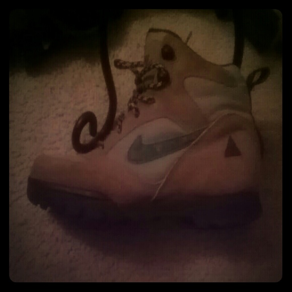 Nike boots