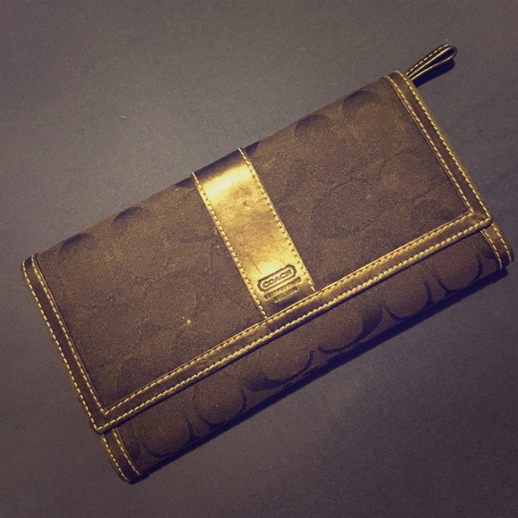 Coach wallet