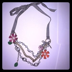 BETSEY JOHNSON necklace