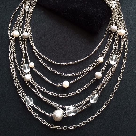 Express necklace