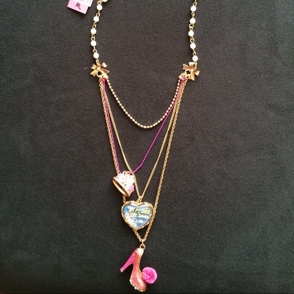 Juicy Couture necklace