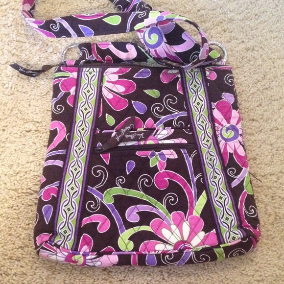 ❌25% off❌Vera Bradley cross body👒