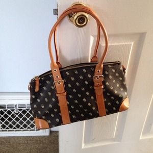 Dooney and Bourke purse