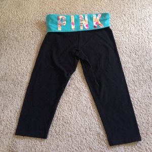 PINK cropped yoga pants