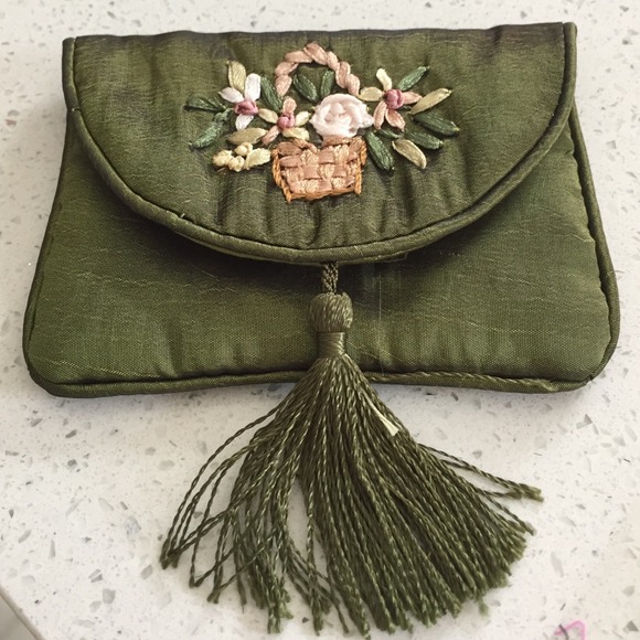 Army green oriental asian pouch