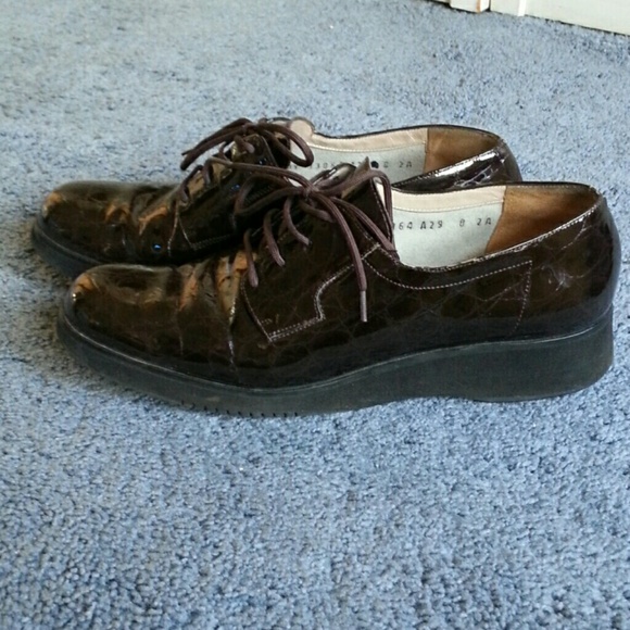Salvatore Ferragamo Oxfords