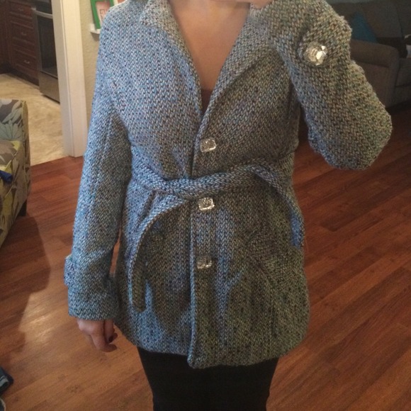 Gorgeous Winter Coat ❄️ - Picture 2 of 4