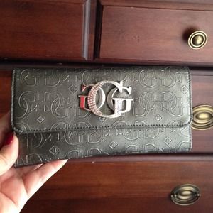 Guess wallet