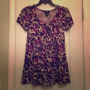 New, short sleeve printed jersey knit