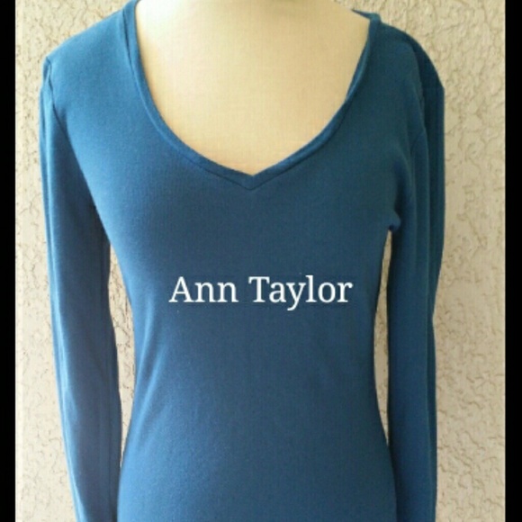 🎈sale🎈Ann Taylor long sleve t-shirt - Picture 1 of 1