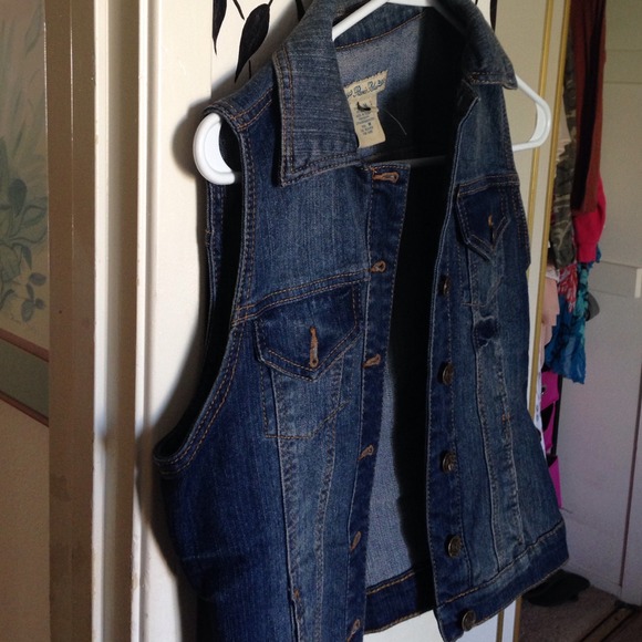 Jean jacket - Picture 4 of 4