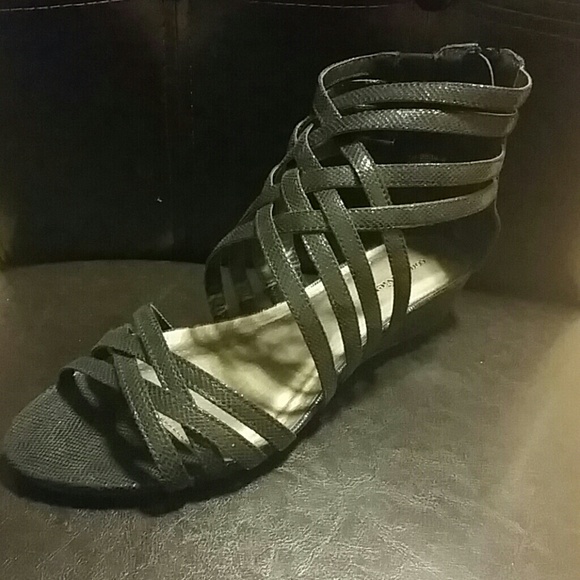 Black sandals