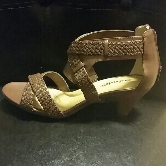 Carmel leather sandals