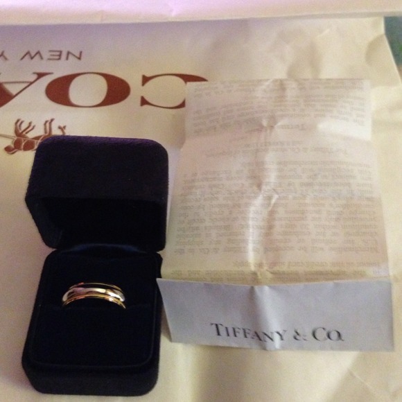 Platinum/18k 6mm mil grain band ring size10. New .