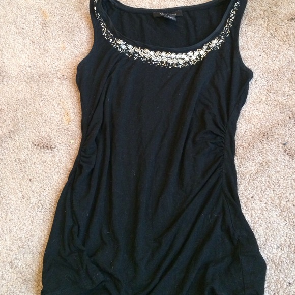 White House Black Market tank!