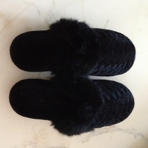 Black genuine Rabbit fur Slippers