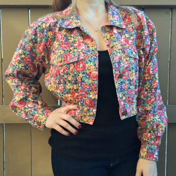 Floral cropped jacket