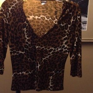 Leopard pullover