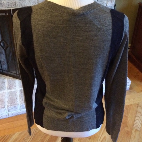 BUNDLED for Adrienne2513 sweater by LOFT - Picture 4 of 4