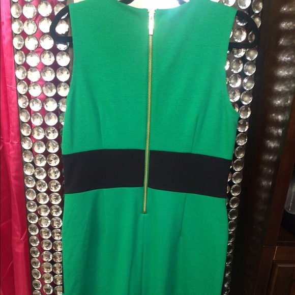 Michael Kors " New with tag" - Picture 2 of 4