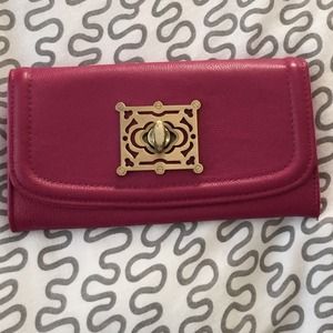 Kimchi Blue Continental Wallet