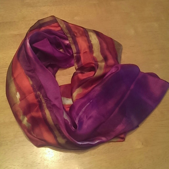 Nwot Gorgeous satin scarf