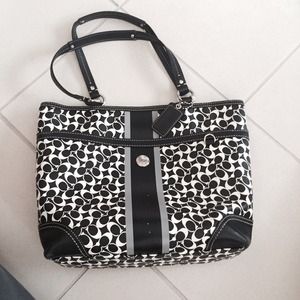 Authentic coach purse