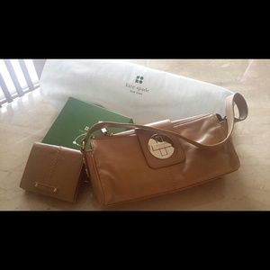 Small leather purse with matching wallet NWT