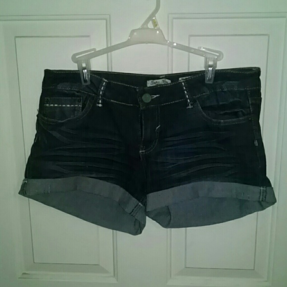 🔥PRICE DROP🔥Indigo Rein Denim Shorts