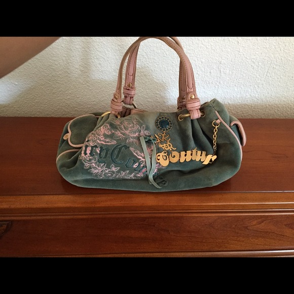 Green and pink juicy purse