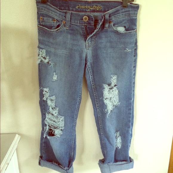 American Eagle boyfriend jeans