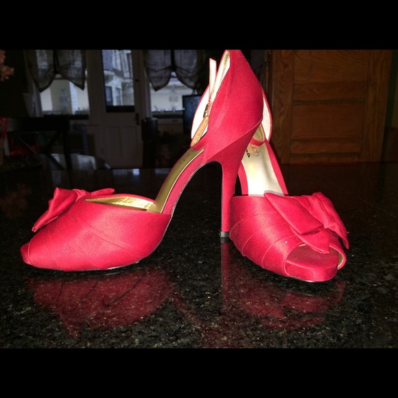 Shoes | Cha Cha Cha Red Satin Heels The Touch Of Nina | Poshmark