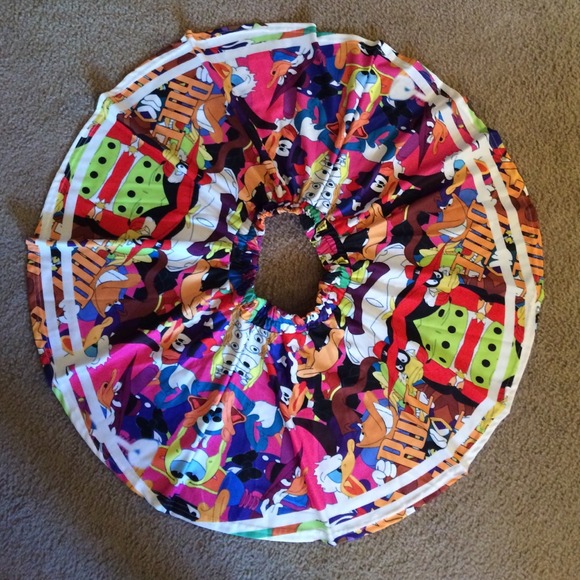 Looney Tunes Circle Skirt - Picture 2 of 3