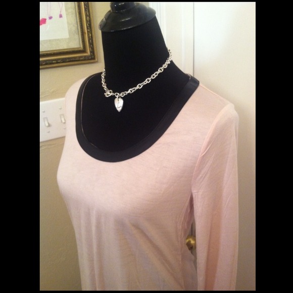 SOLD! Bundled. Banana Republic Leather-like Collar - Picture 2 of 3