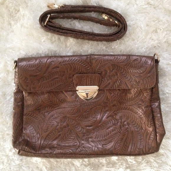 Floral engraved satchel - Picture 1 of 2