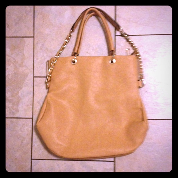 New without out tags Deux Luxe handbag