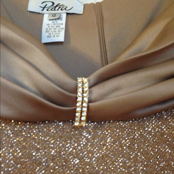 Gold dress 14 hp Gold dress 14 hp