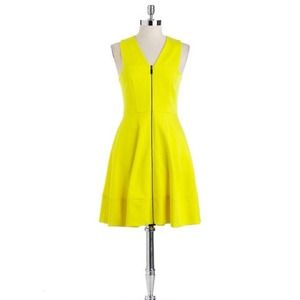 🚫SOLD🚫 Structured bright yellow dress