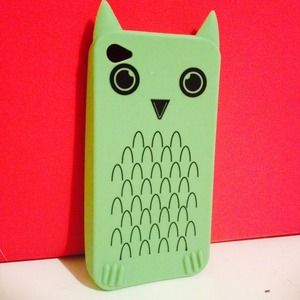 H&m Green Owl iPhone 4/4s case