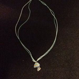 ✨Necklace-beachchair/umbrella pendant on cord✨